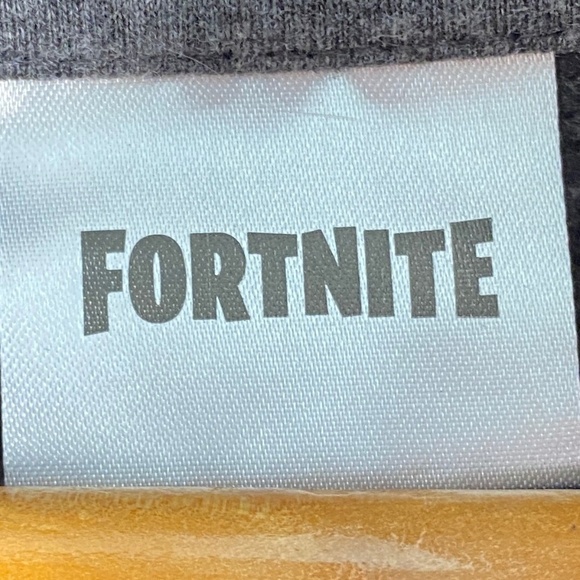 Fortnight MAD Engine Kid's Long Sleeve Fleece Pullover Hoodie Size XL (14-16) - Picture 2 of 13